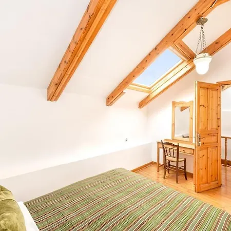 Yiayia's Place In Chania 하니아