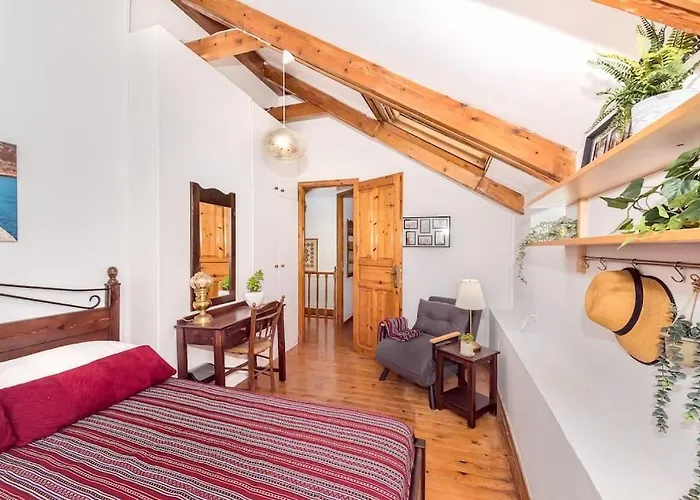 펜션 Yiayia's Place In Chania 하니아