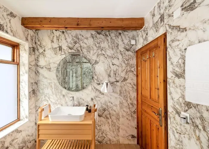 펜션 Yiayia's Place In Chania *