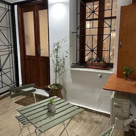 Yiayia's Place In Chania La Canée